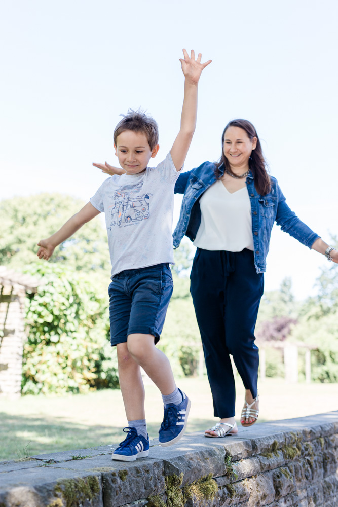 Familienshooting mit drei Hunden im Stadtpark Hamburg